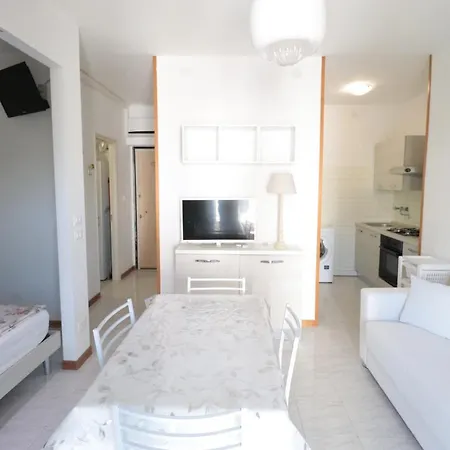 Appartamento Maison 32 - Immobiliare Living Lido di Jesolo